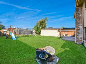 10119 Sageglow Drive, Houston TX 77089