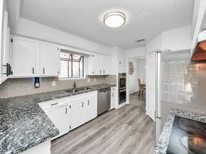 10119 Sageglow Drive, Houston TX 77089