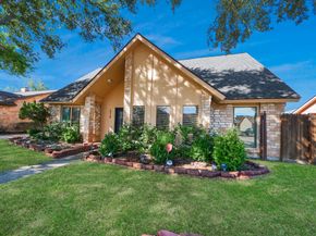 10119 Sageglow Drive, Houston TX 77089