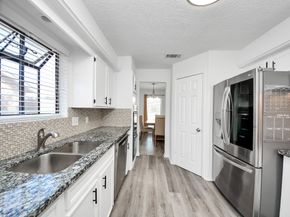 10119 Sageglow Drive, Houston TX 77089