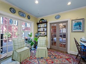 2320 Wroxton Road, Houston TX 77005