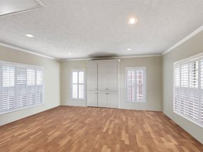2320 Wroxton Road, Houston TX 77005
