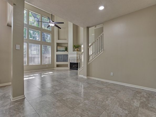 11 Endor Forest Place, The Woodlands TX 77382