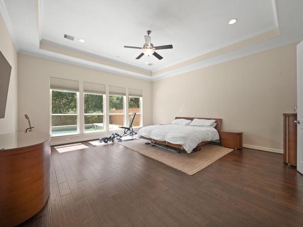 5107 Rowley Falls Lane, Sugar Land TX 77479