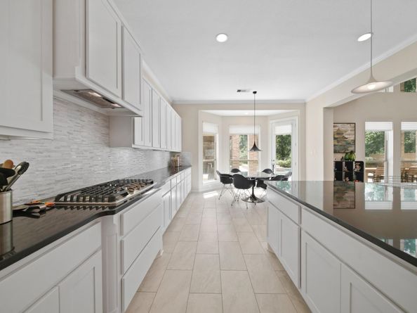 5107 Rowley Falls Lane, Sugar Land TX 77479