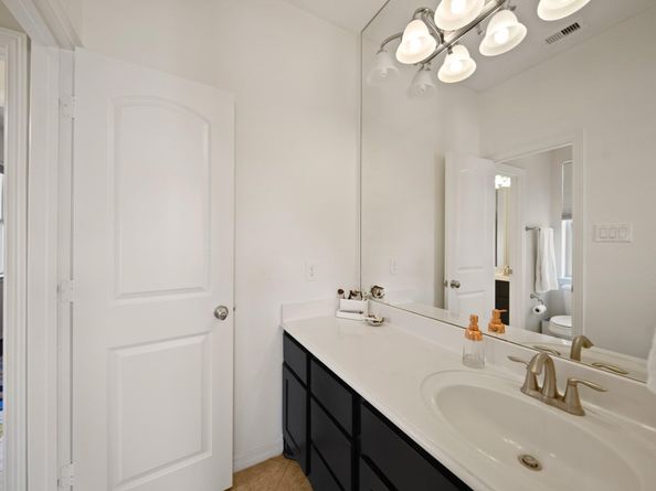5107 Rowley Falls Lane, Sugar Land TX 77479