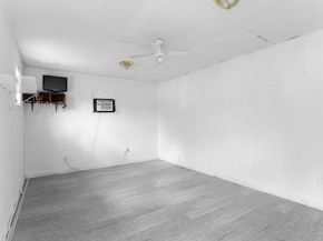 1028 N Victory Drive, Houston TX 77088