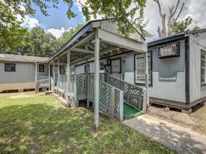 1028 N Victory Drive, Houston TX 77088