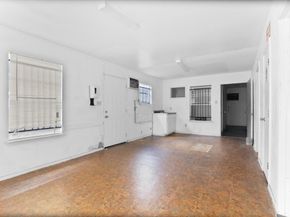 1028 N Victory Drive, Houston TX 77088