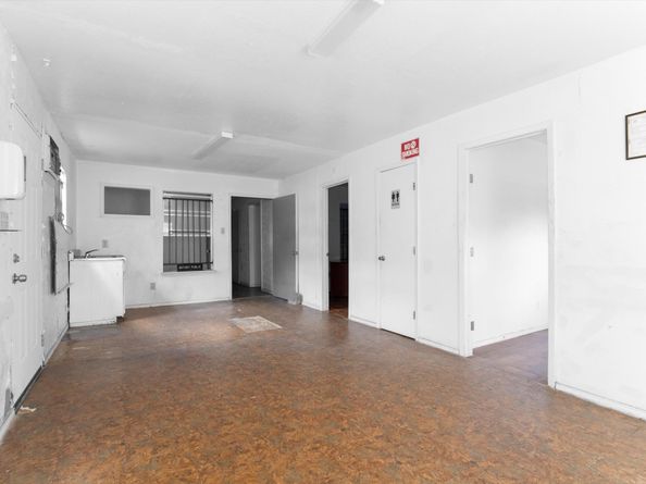 1028 N Victory Drive, Houston TX 77088