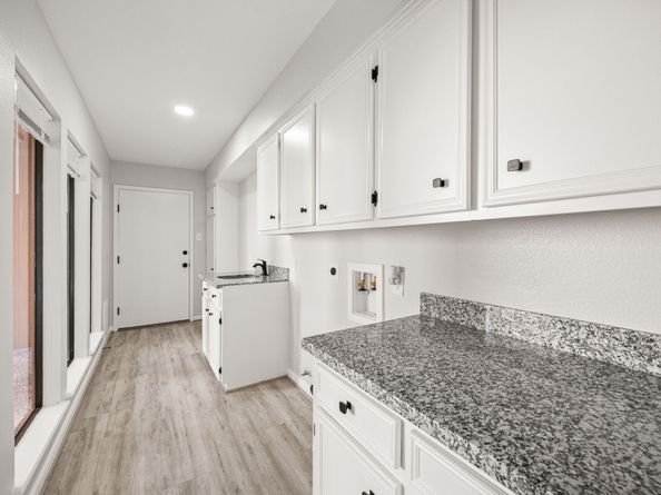 15686 Barkers Landing Road, Houston TX 77079