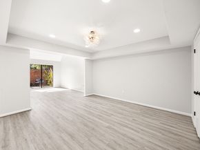 15686 Barkers Landing Road, Houston TX 77079