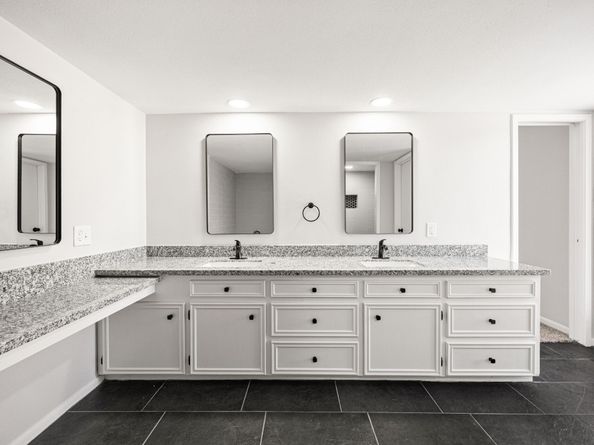 15686 Barkers Landing Road, Houston TX 77079