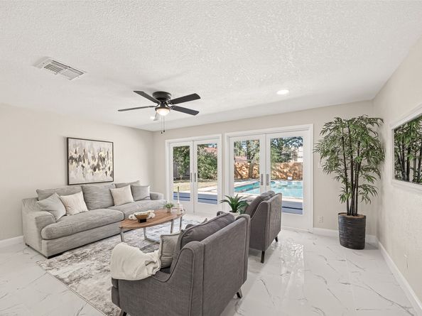 9102 N Allegro Street, Houston TX 77080