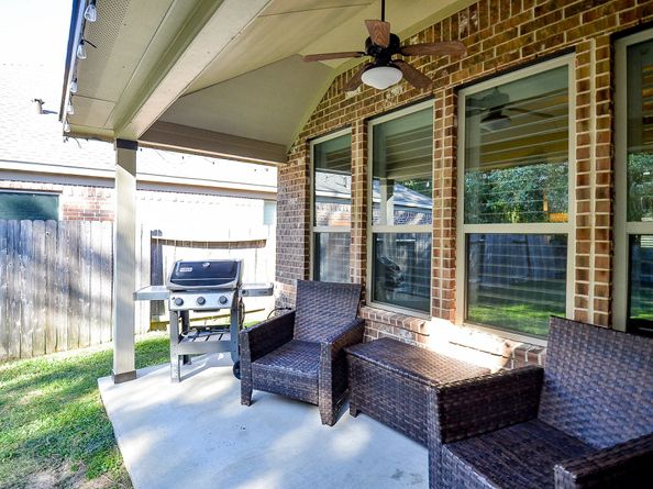 18764 Kelly Meadows Lane, New Caney TX 77357