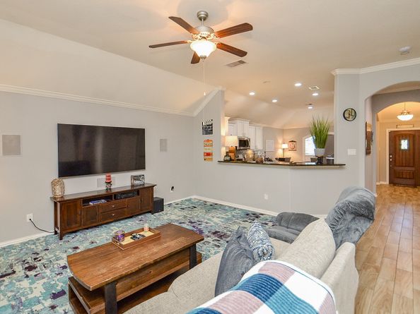 18764 Kelly Meadows Lane, New Caney TX 77357