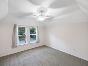 6 S Buck Ridge, The Woodlands TX 77381