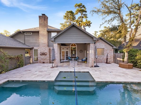 6 S Buck Ridge, The Woodlands TX 77381