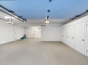 6 S Buck Ridge, The Woodlands TX 77381