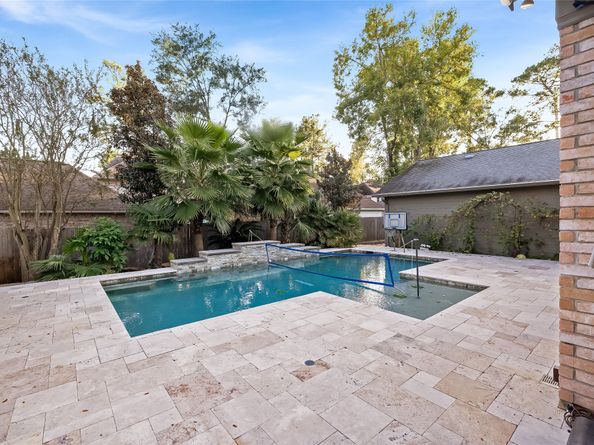 6 S Buck Ridge, The Woodlands TX 77381