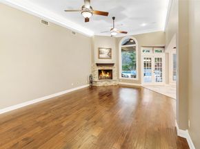 6 S Buck Ridge, The Woodlands TX 77381