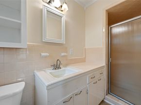 1506 Foxwood Road, Houston TX 77008