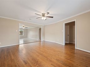 1506 Foxwood Road, Houston TX 77008