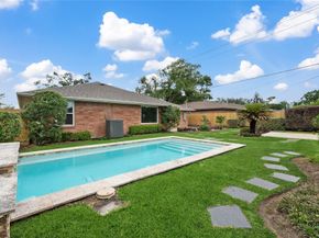 1506 Foxwood Road, Houston TX 77008