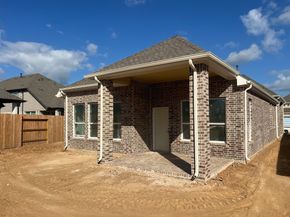 2310 Garden Arbor, Tomball TX 77375