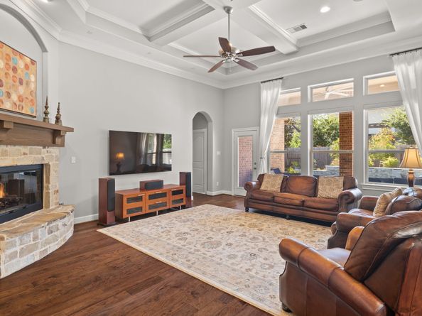 11 Canoe Bend Drive, Spring TX 77389