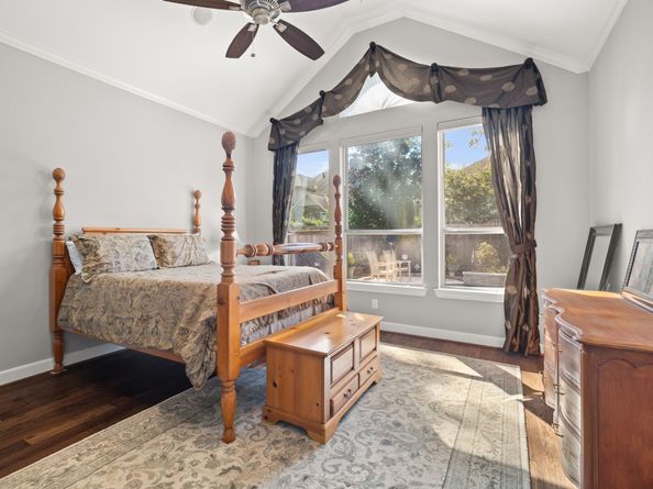 11 Canoe Bend Drive, Spring TX 77389