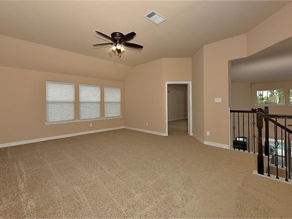 126 Hearthshire Circle, The Woodlands TX 77354