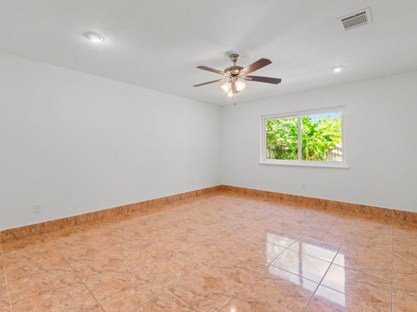 15526 Camino Del Sol Drive, Houston TX 77083