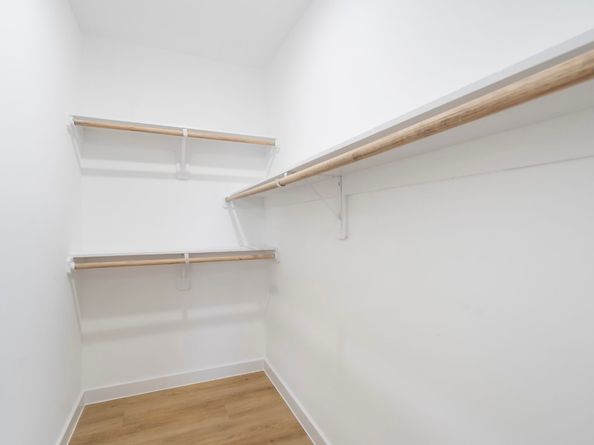 7504 Laura Koppe, Houston TX 77028