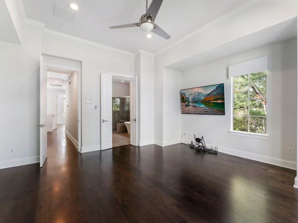 130 Gateway Park Place, The Woodlands TX 77380