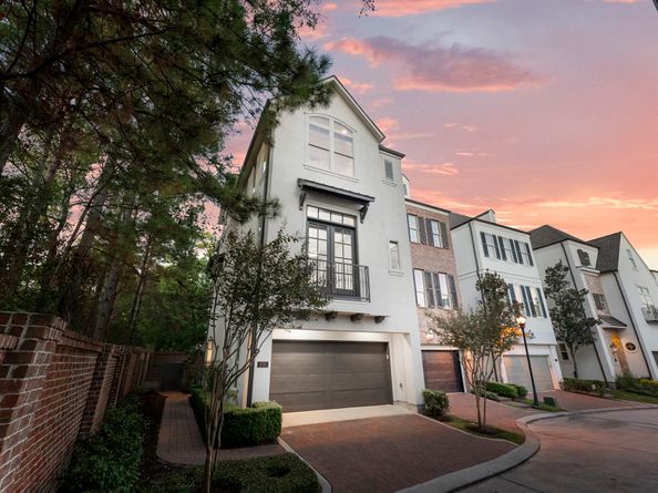 130 Gateway Park Place, The Woodlands TX 77380