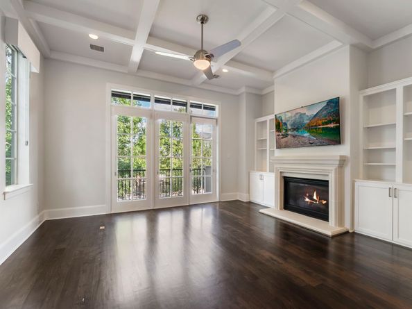 130 Gateway Park Place, The Woodlands TX 77380