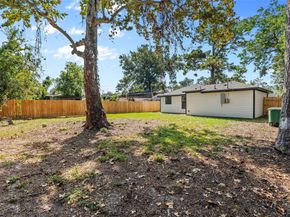 6319 Annunciation Street, Houston TX 77016