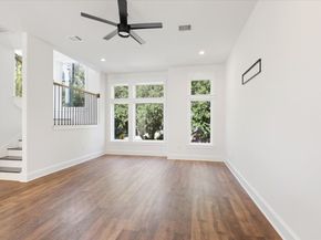 6725 Saint Augustine Street, Houston TX 77021