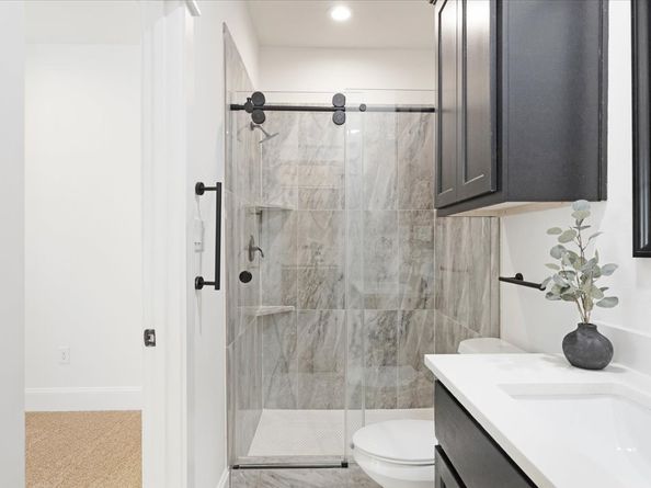 6725 Saint Augustine Street, Houston TX 77021