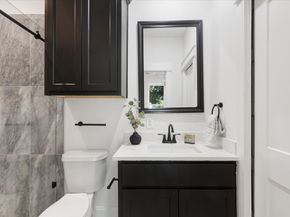 6725 Saint Augustine Street, Houston TX 77021