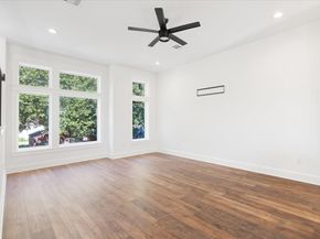 6725 Saint Augustine Street, Houston TX 77021