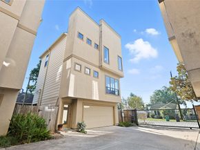 1105 W 21st Street A, Houston TX 77008