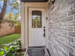 35 E Bigelow Oak Court Court, The Woodlands TX 77381