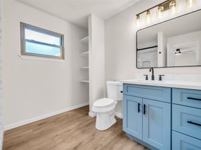 35 E Bigelow Oak Court Court, The Woodlands TX 77381