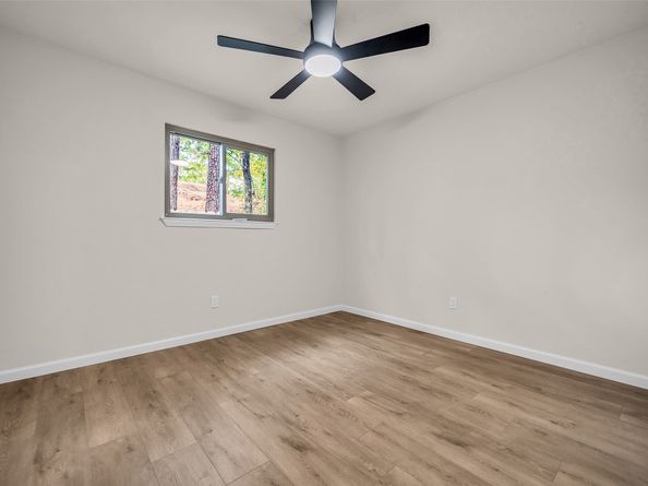 35 E Bigelow Oak Court Court, The Woodlands TX 77381