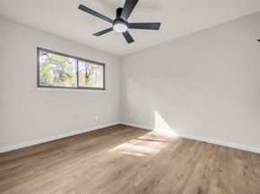 35 E Bigelow Oak Court Court, The Woodlands TX 77381