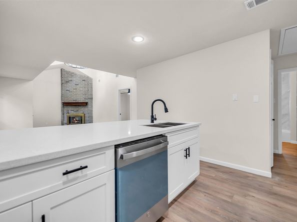 35 E Bigelow Oak Court Court, The Woodlands TX 77381