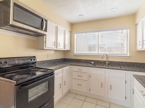 17414 Davenway Dr, Houston TX 77084