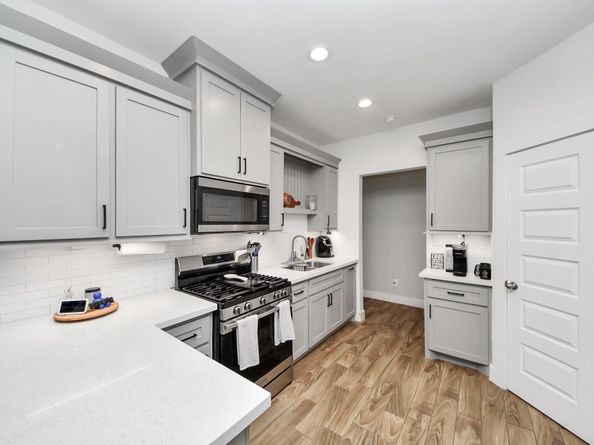 8349 Lenore Street, Houston TX 77017